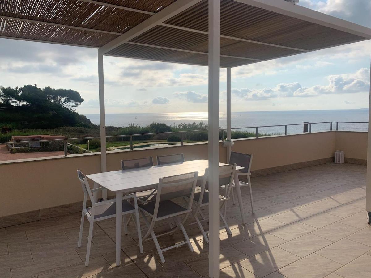 צ'רבו Incanto Sul Mare Con Enorme Terrazza E Piscina מראה חיצוני תמונה