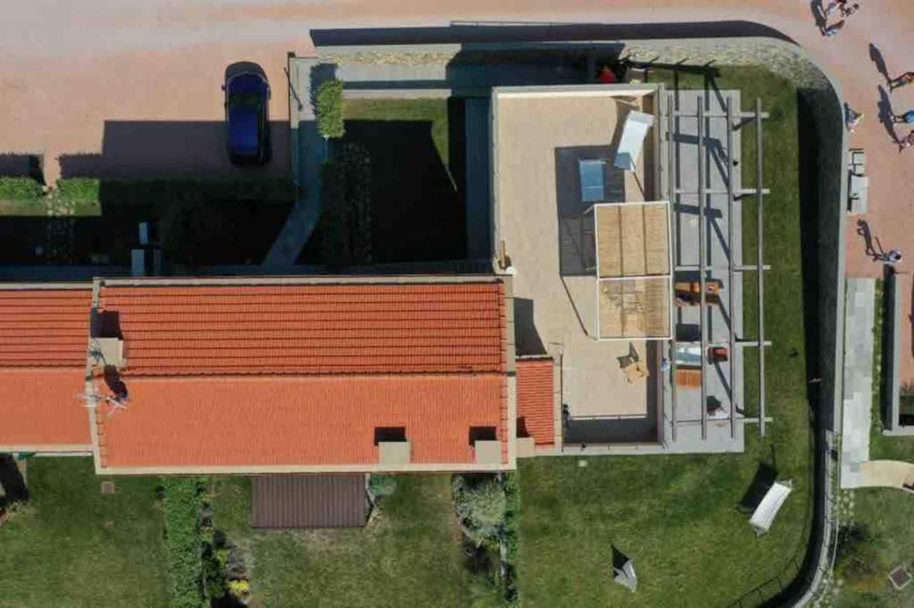 צ'רבו Incanto Sul Mare Con Enorme Terrazza E Piscina מראה חיצוני תמונה